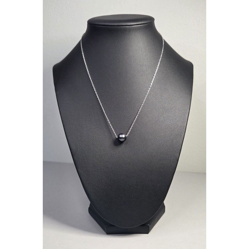 Single Grey Pearl on Silver Tone Chain